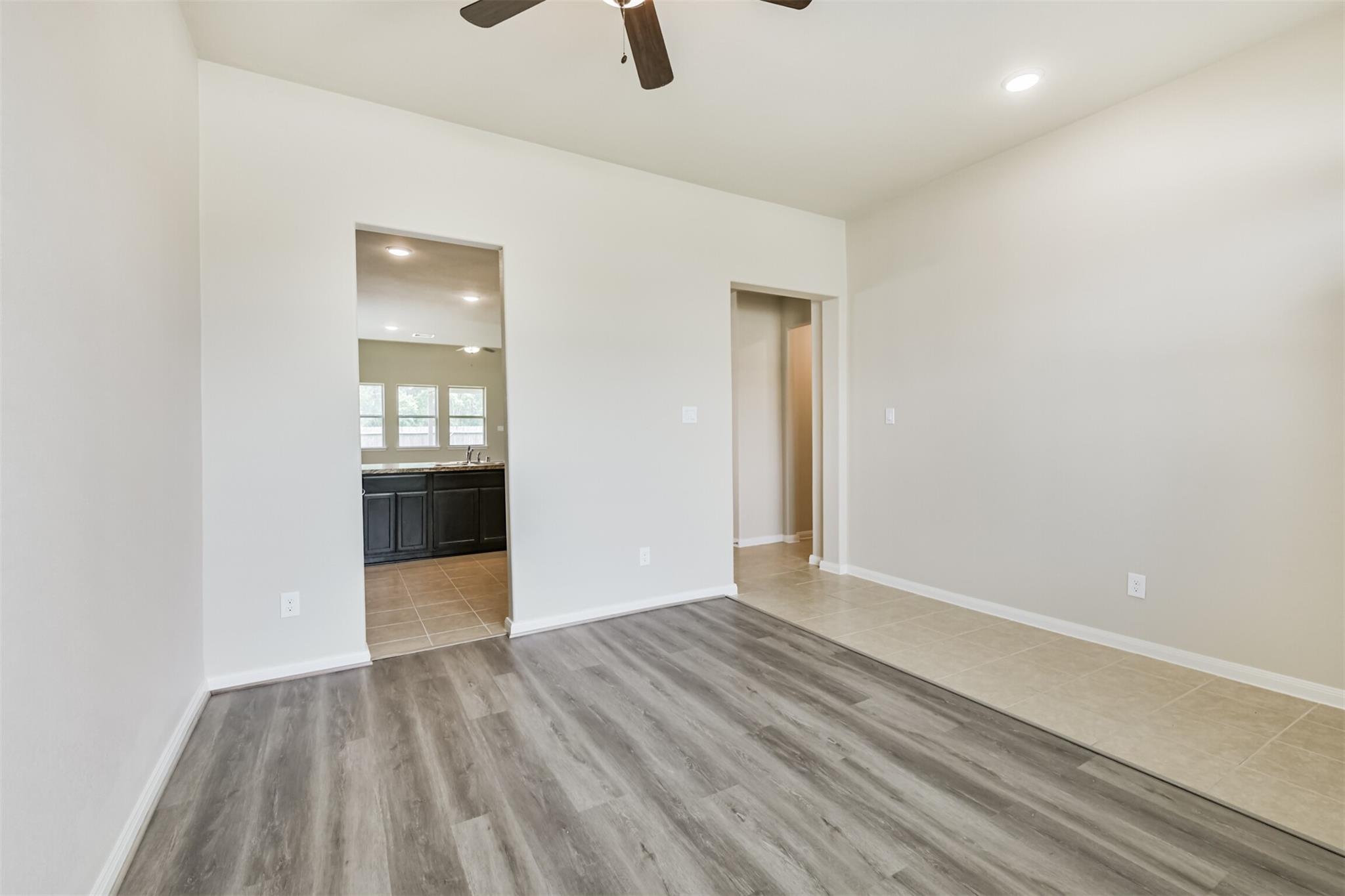 Houston, Texas 77014, United States, 4 Bedrooms Bedrooms, ,3 BathroomsBathrooms,Residential,Active,208218