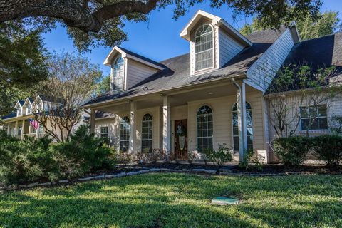 Photo of 2706 Victory Lane, Brenham, TX 77833 (MLS # 3796420)