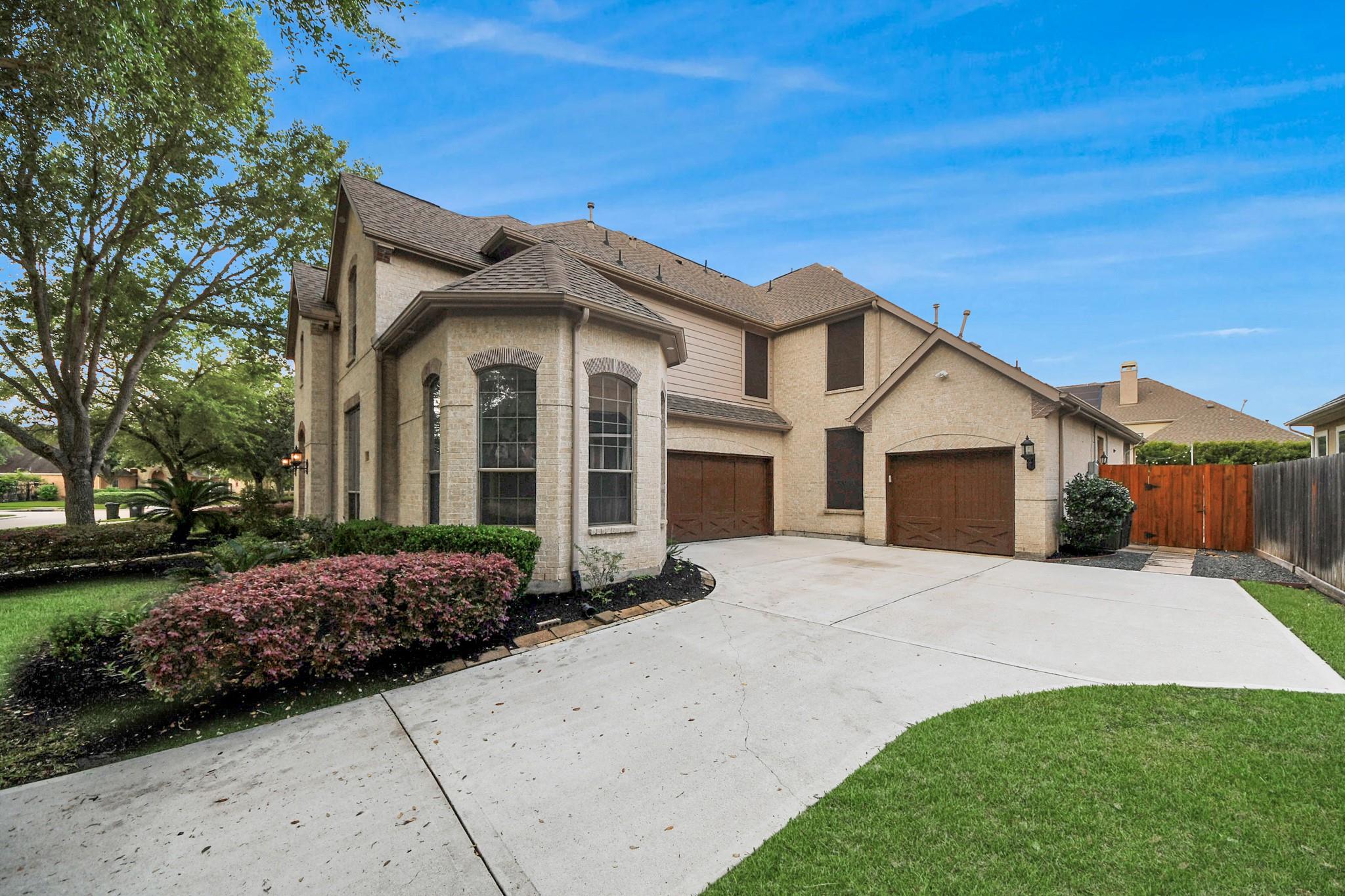 1807 Ravenel Lane
