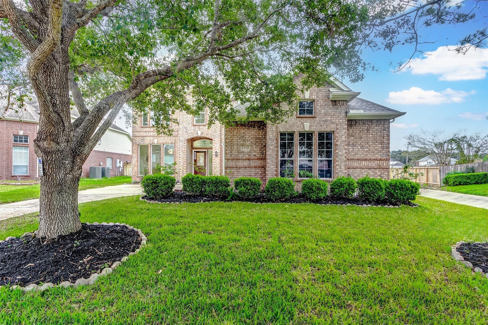 1026 Riverchase Drive