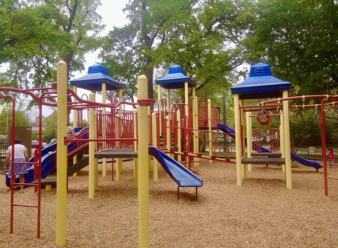 4500 Holly St Street