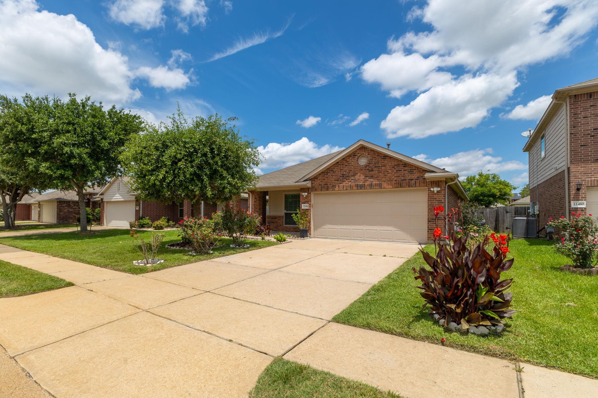 22414 Guston Hall Lane