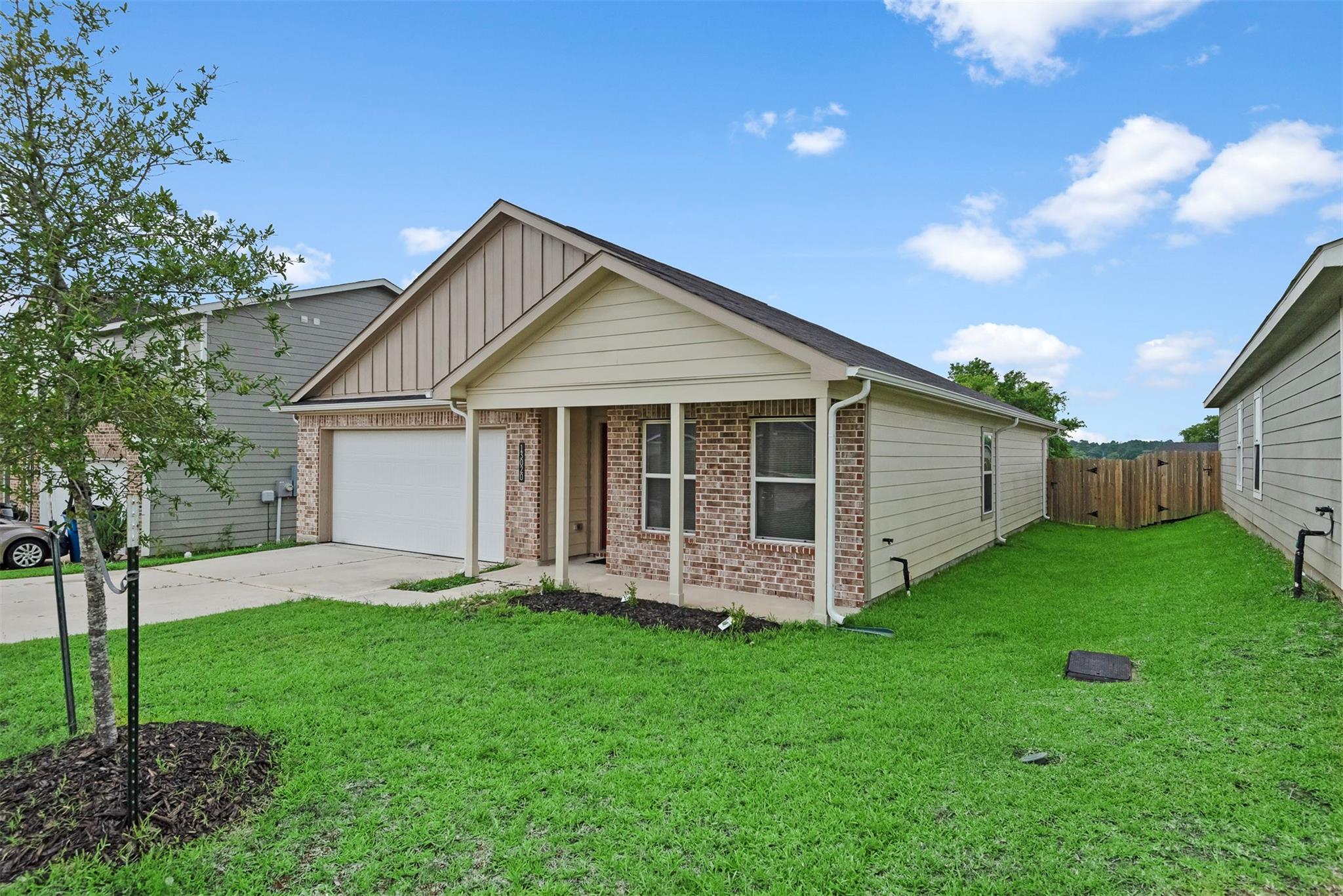13020 N Green Wing Circle