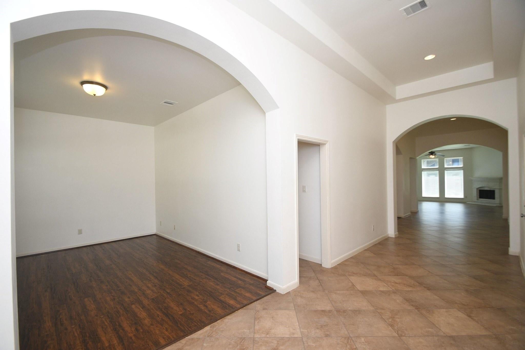 5611 Plum Point Court