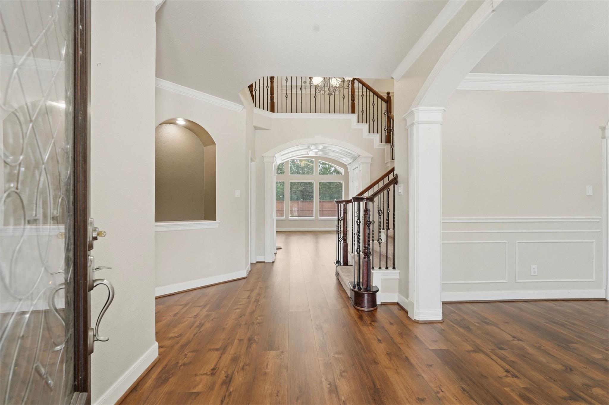 18034 Crescent Royale Way