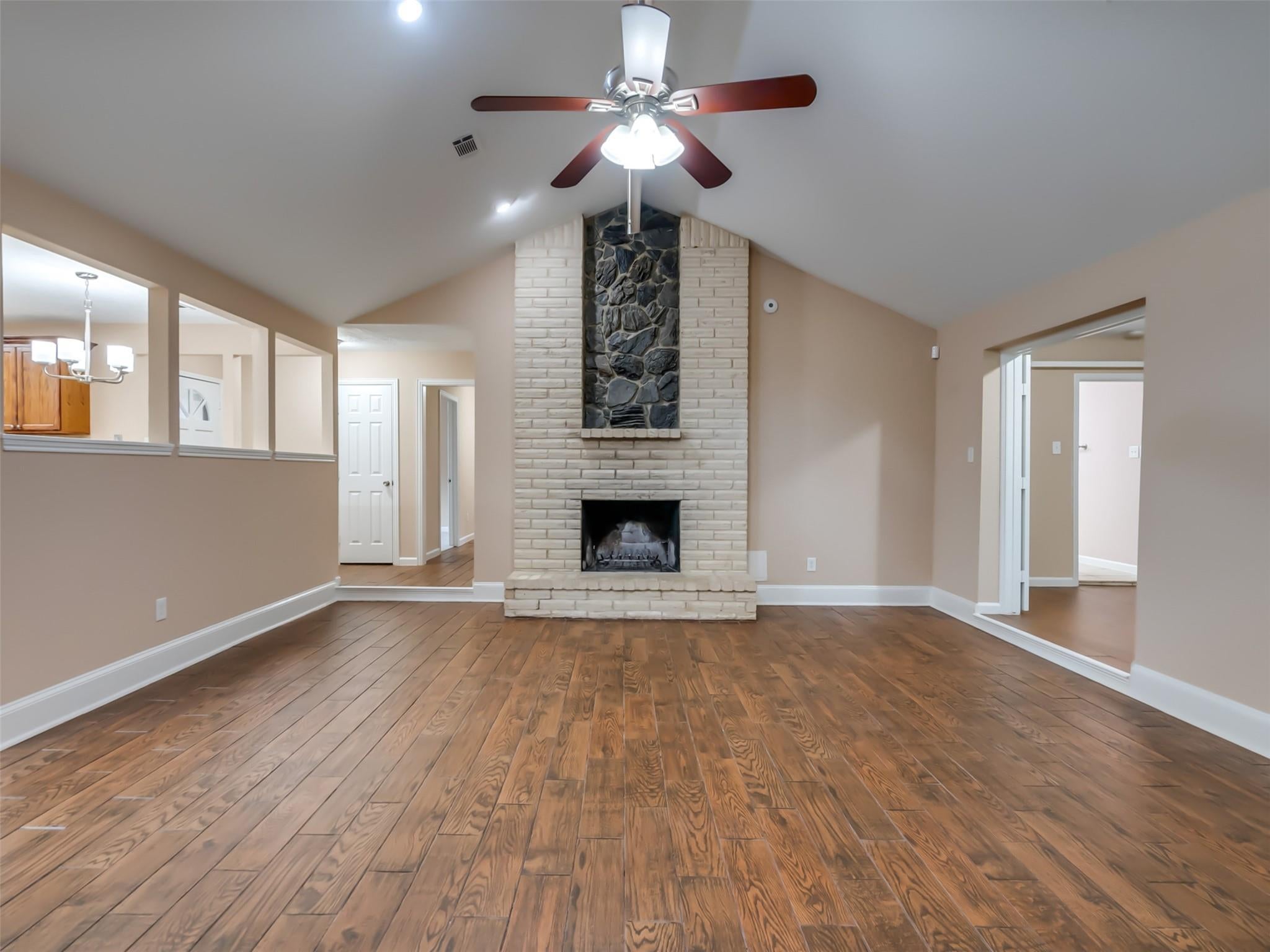 1418 Barrowgate Dr