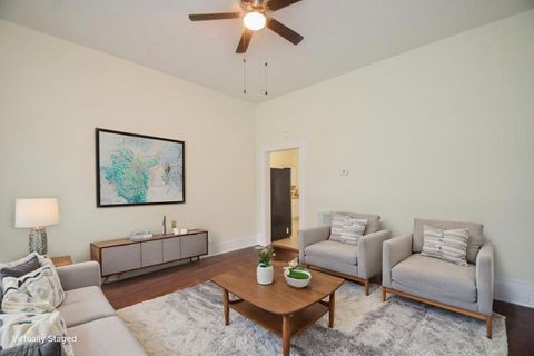 Tiny photo for 1707 Sabine Street, Houston, TX 77007 (MLS # 73760380)