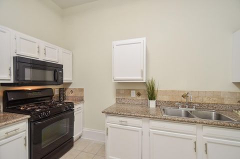 Tiny photo for 1707 Sabine Street, Houston, TX 77007 (MLS # 73760380)