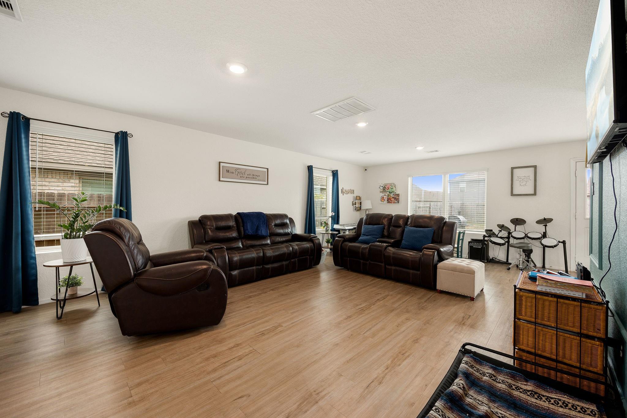 26903 Wilderye Cove Lane