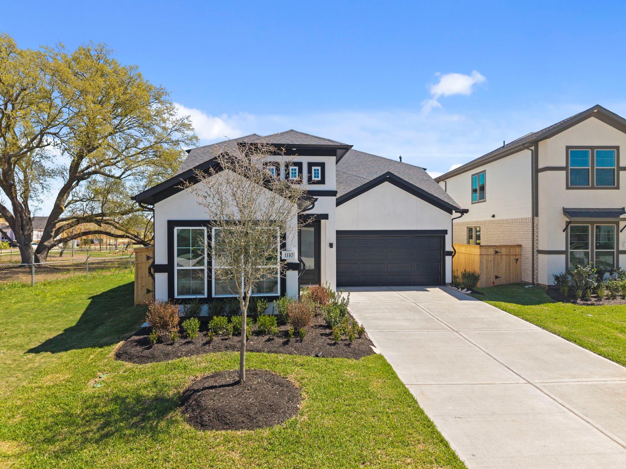 1110 Luna Drive