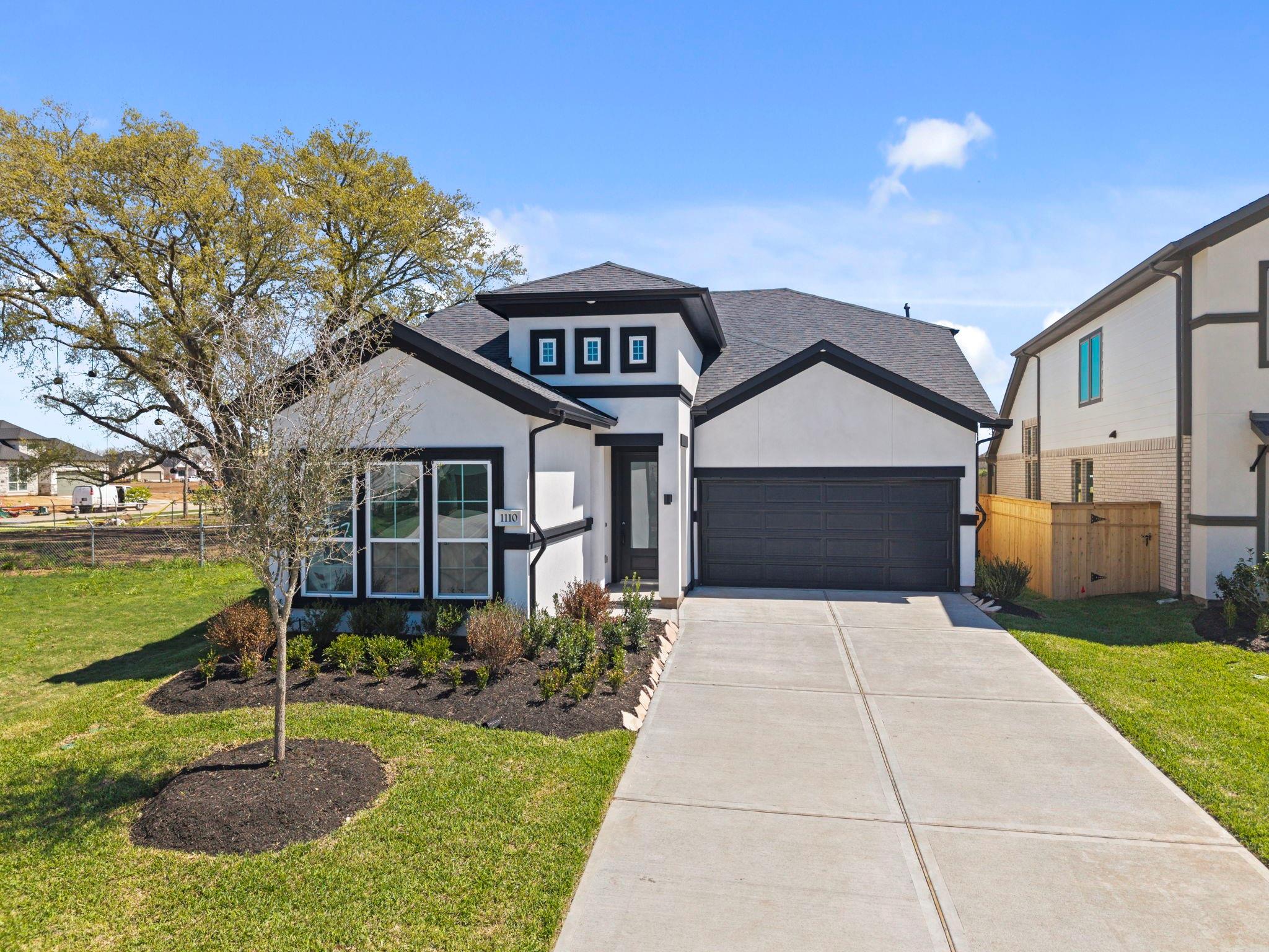 1110 Luna Drive
