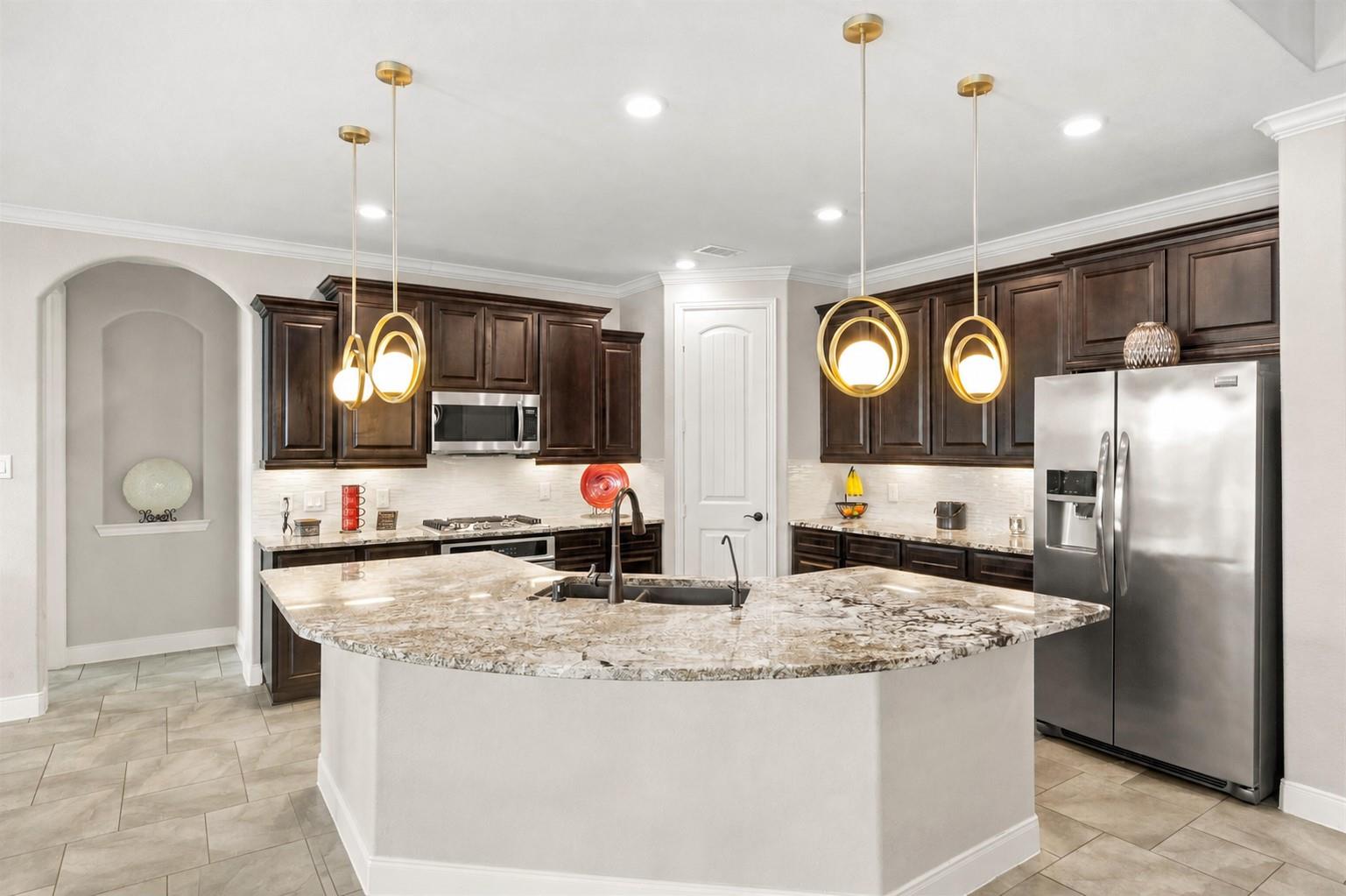 22907 Laburname Court