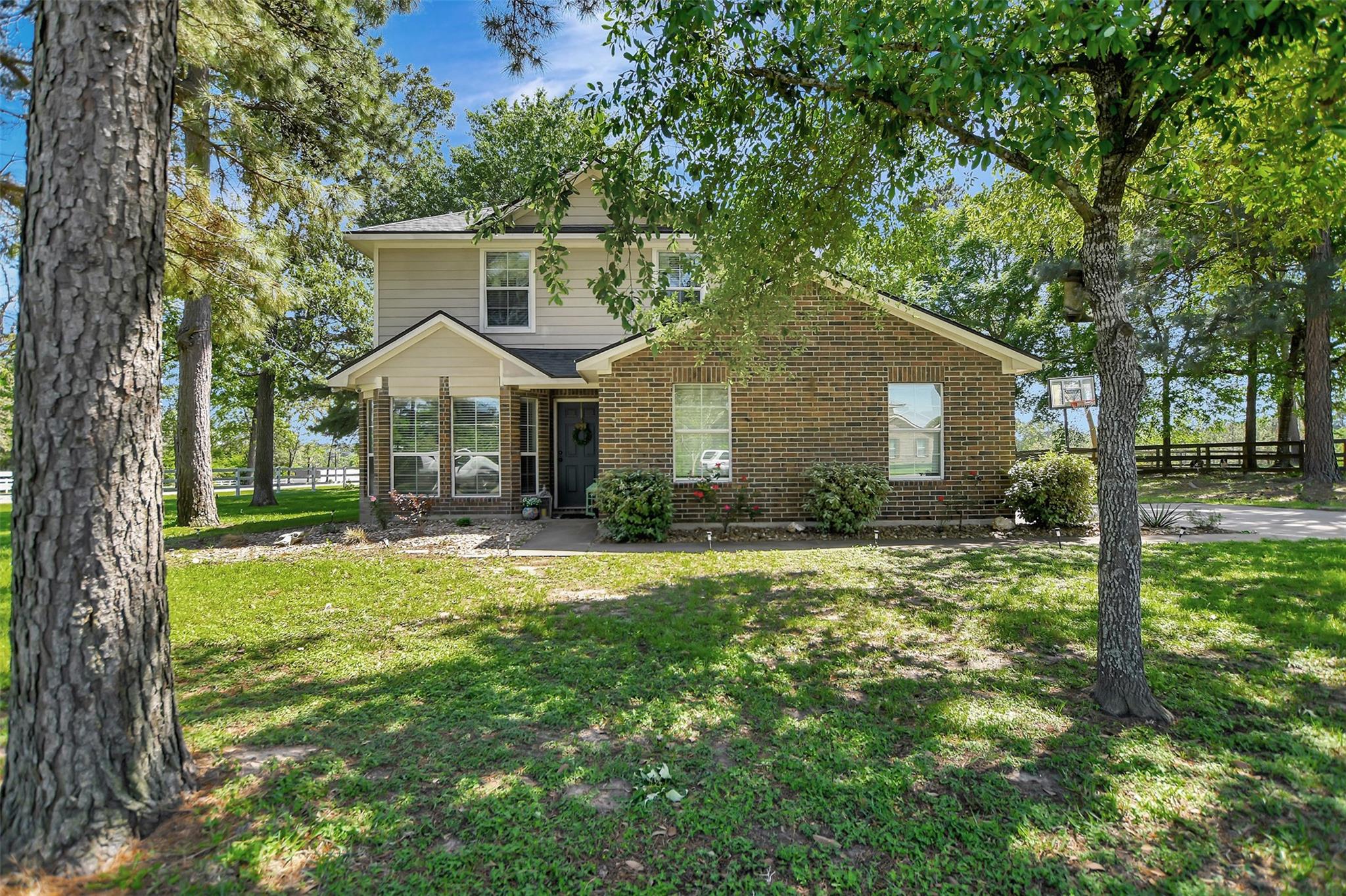 25401 Hunting Trail