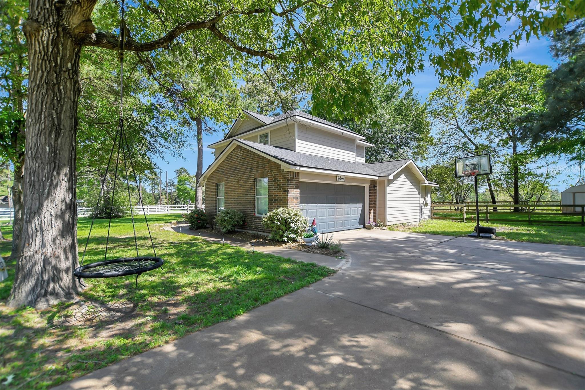 25401 Hunting Trail