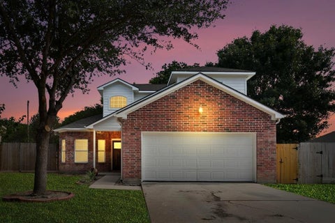 Photo of 6610 Autumn Flowers Drive, Katy, TX 77449 (MLS # 45038885)
