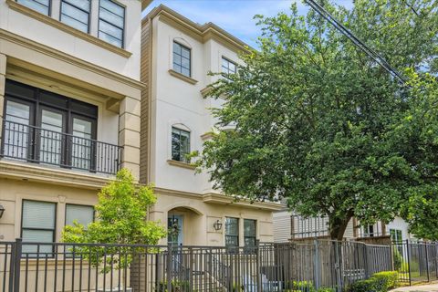 Photo of 1207 W 24th Street #A, Houston, TX 77008 (MLS # 8173967) Photo of 1207 W 24th Street #A, Houston, TX 77008 (MLS # 8173967)