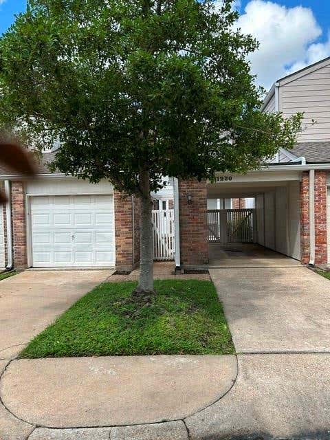 Photo of 1220 Fountain View Drive #197, Houston, TX 77057 (MLS # 86378308)