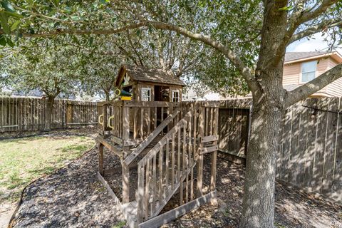 Tiny photo for 8218 E Pine Creek Bend, Cypress, TX 77433 (MLS # 48024459)