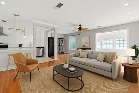 Photo of 2824 Briarhurst Drive #14, Houston, TX 77057 (MLS # 52297024)