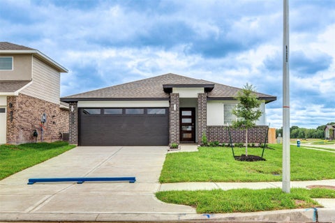 Photo of 19002 Derrington Manor Lane, Richmond, TX 77407 (MLS # 97737314)