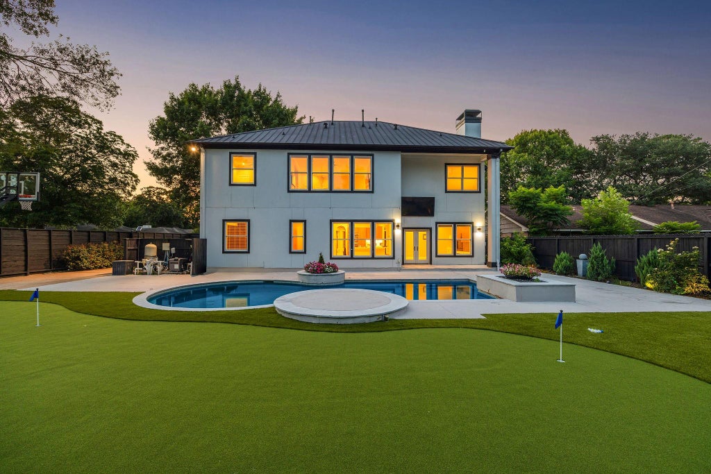 Photo of 8745 Tollis Street, Houston, TX 77055 (MLS # 48059948)