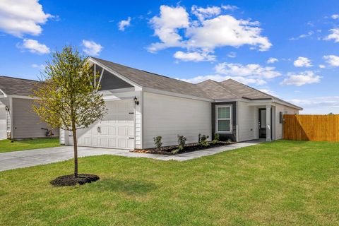 Photo of 10387 Red Cardinal Drive, Cleveland, TX 77328 (MLS # 60646984)