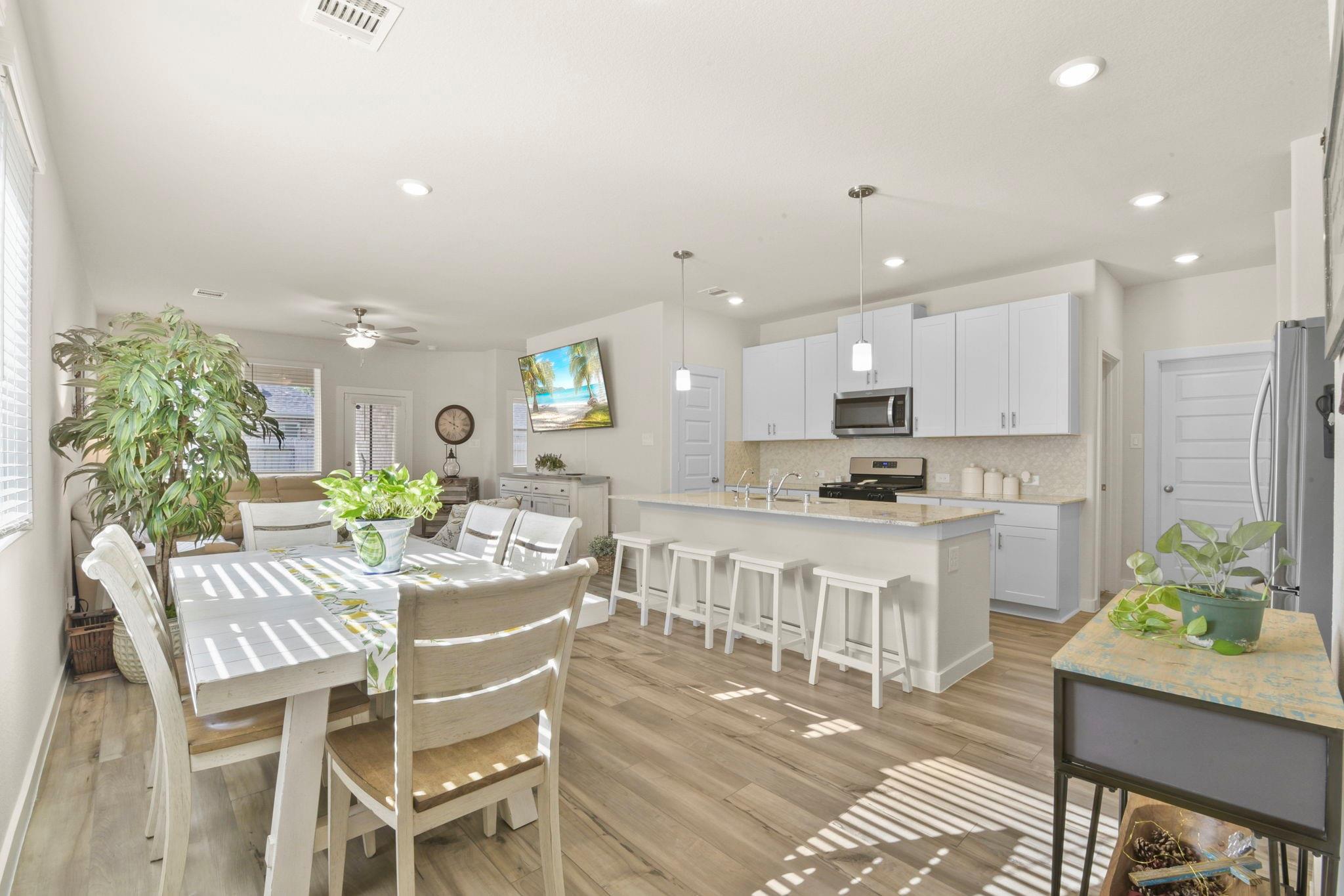 9622 Blue Water Hyssop