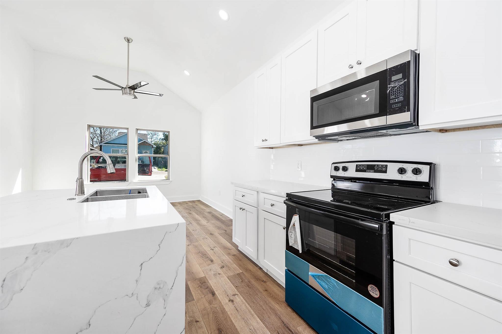 16982 W Hammon