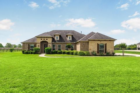 Photo of 18955 Harbor Side Boulevard, Montgomery, TX 77356 (MLS # 16601615)