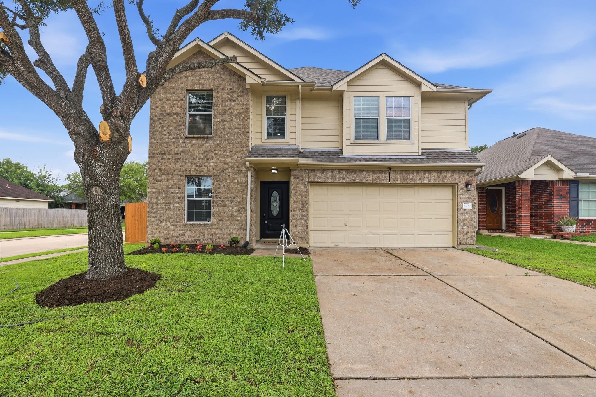 5727 Landon Creek Lane