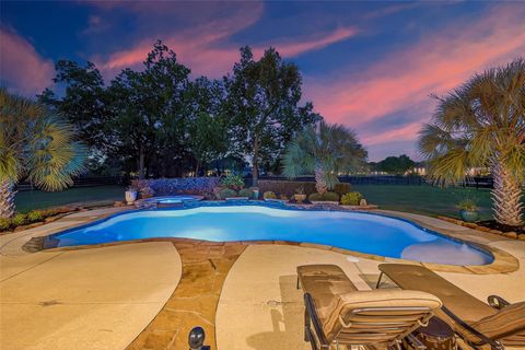 14 Royal King Road Tomball TX 77377