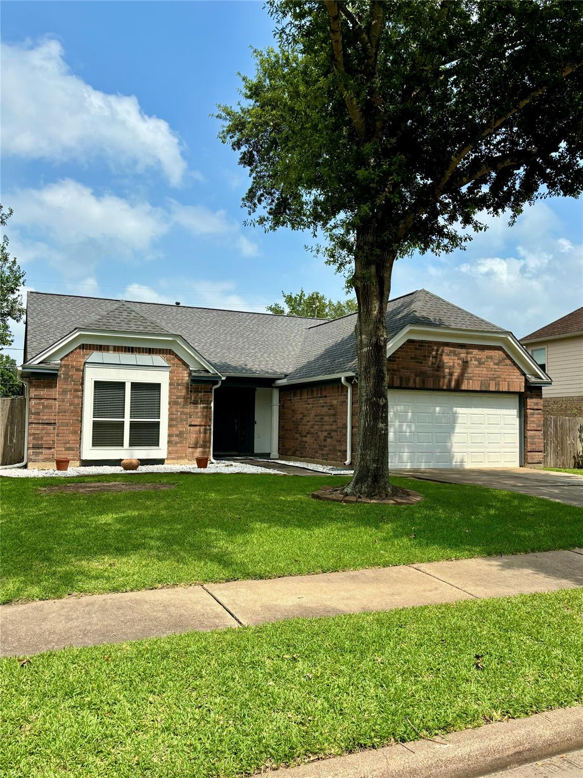 3909 Ashwood Drive