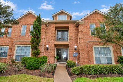 Photo of 12400 Overbrook Lane #41C, Houston, TX 77077 (MLS # 81489080)