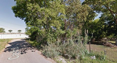 Photo of 5317 Caplin Street, Houston, TX 77026 (MLS # 77773354)