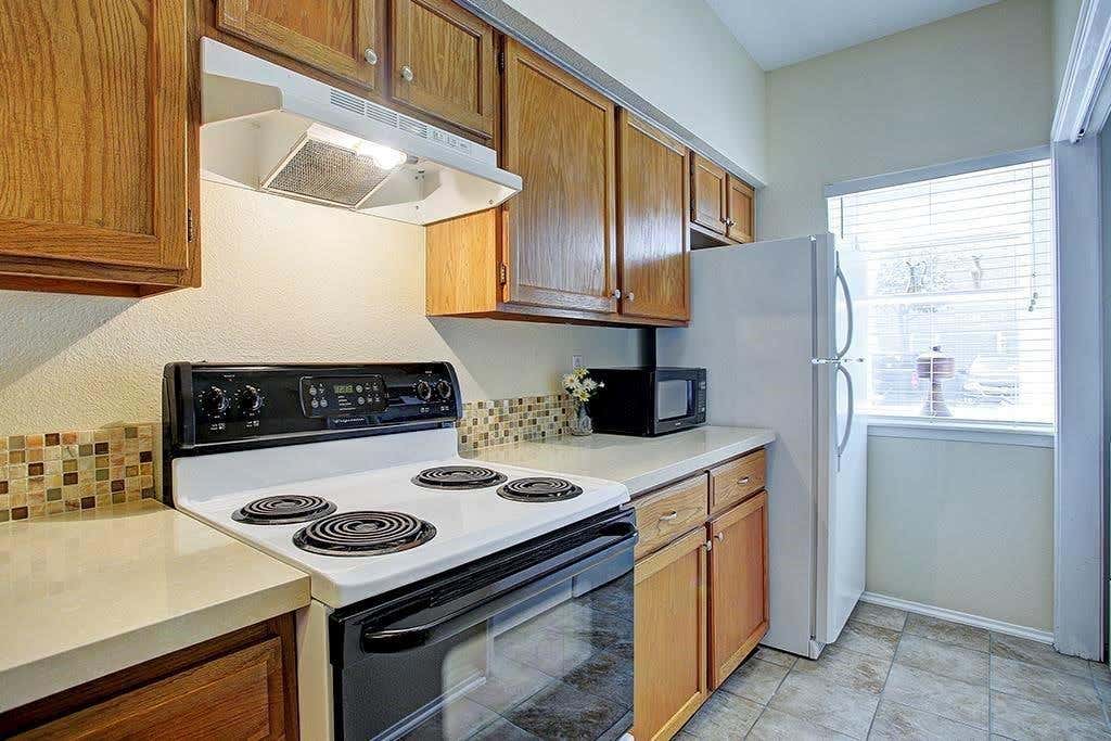 Photo of 7655 Cambridge Street #7655, Houston, TX 77054 (MLS # 7743925)