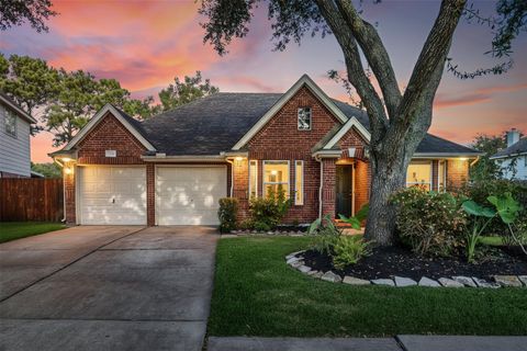 Photo of 11810 Caprock Canyons Lane, Sugar Land, TX 77498 (MLS # 96877144)