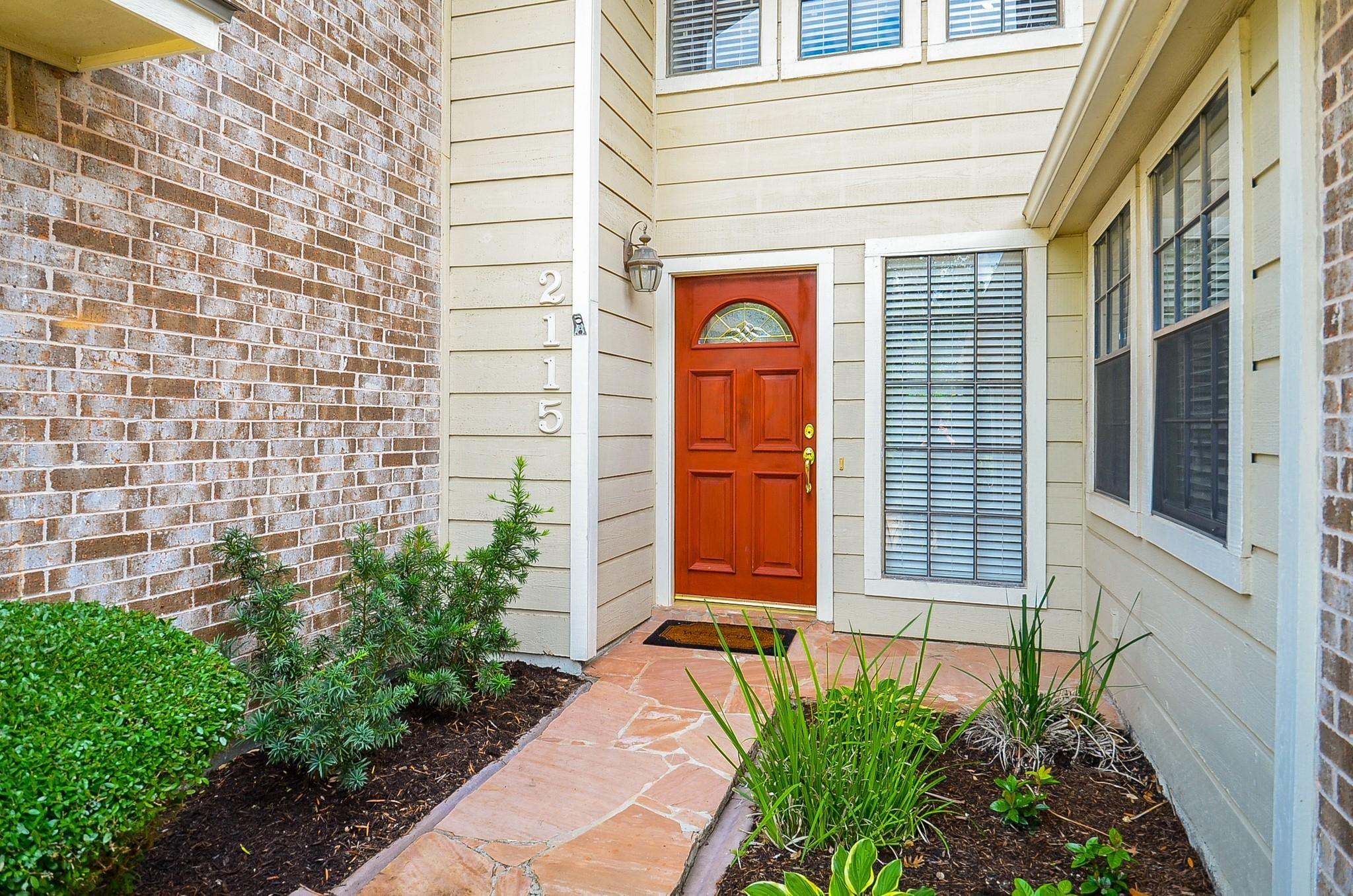 2115 Echo Ridge
