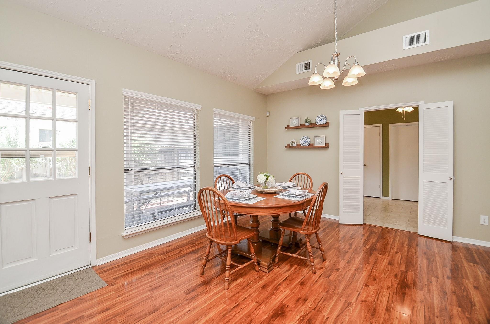 2115 Echo Ridge