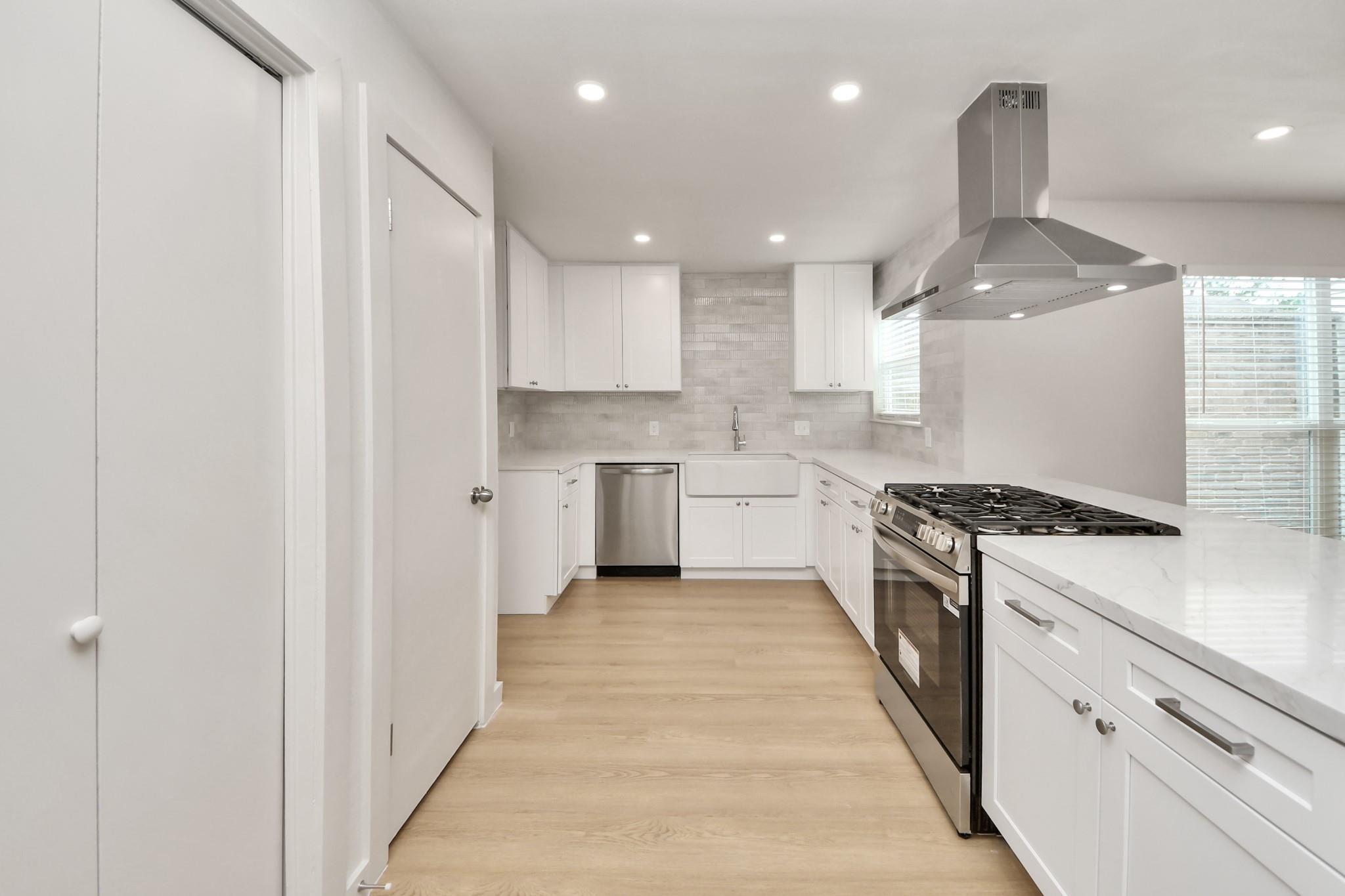 7227 Cabrina Lane