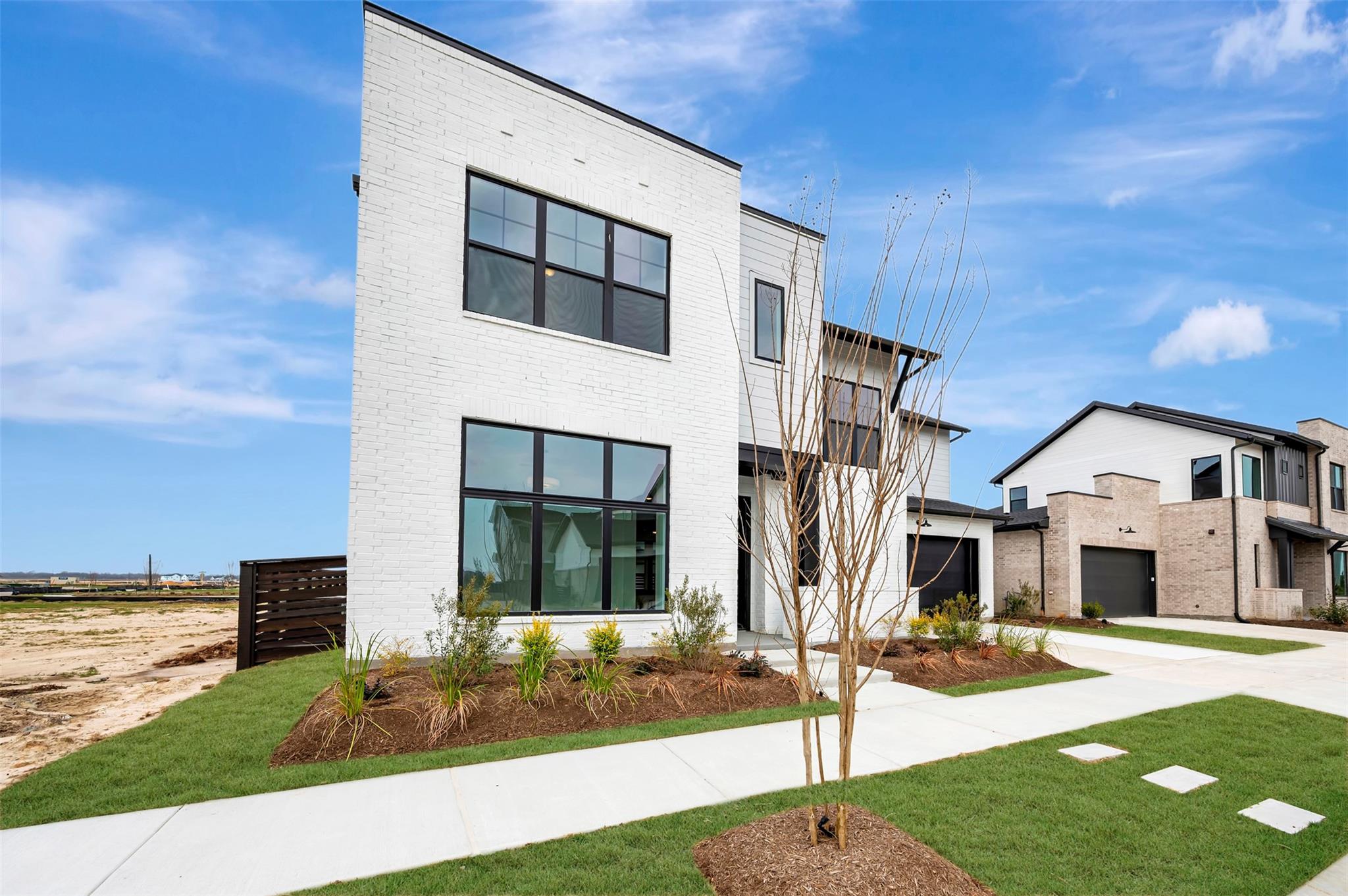 19814 Moonflower Meadow Street