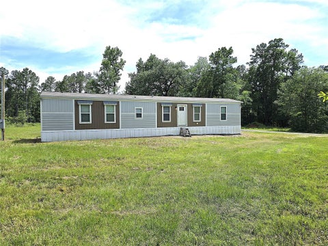 Photo of 215 Buffalo Way, Trinity, TX 75862 (MLS # 34542647)