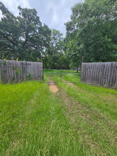 Vacant Land For Sale - 19280 Highway 35<br/> Brazoria County, Sweeny, TX 77480