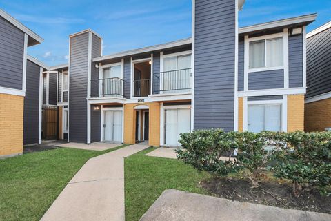 Tiny photo for 12639 Ashford Meadow Drive #2, Houston, TX 77082 (MLS # 6718669)