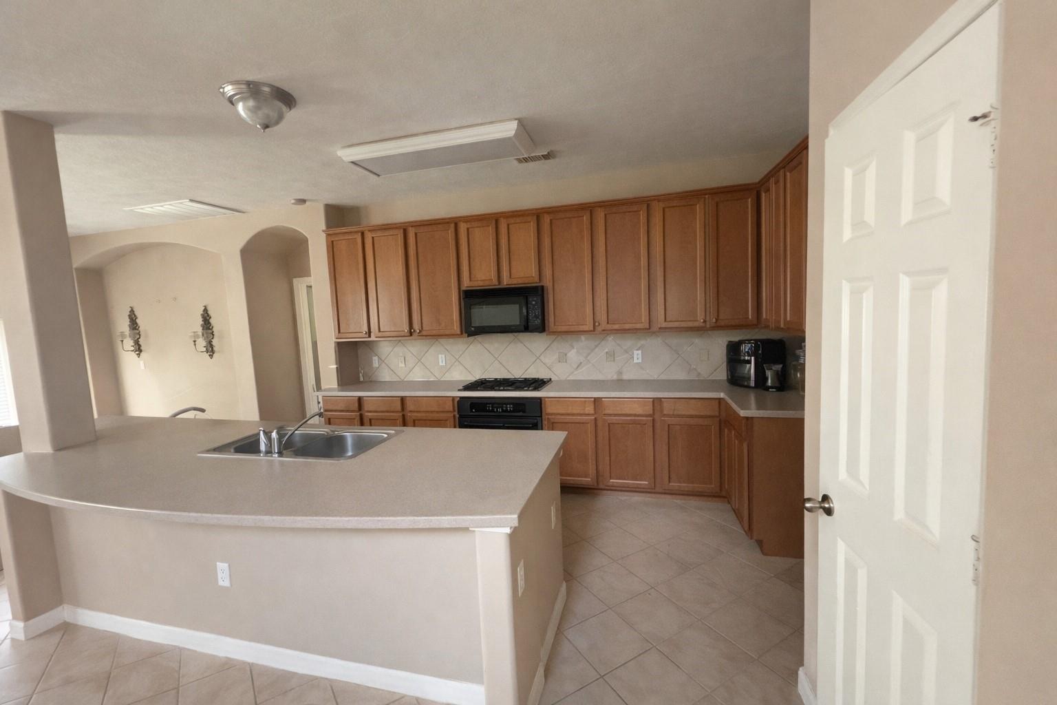 3023 Youpon Glen Way