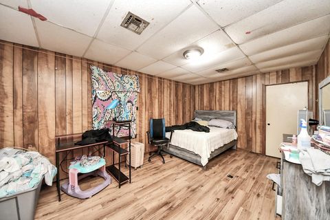 Tiny photo for 2909 Tarpey Avenue, Texas City, TX 77590 (MLS # 53589881)