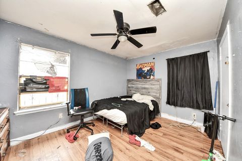 Tiny photo for 2909 Tarpey Avenue, Texas City, TX 77590 (MLS # 53589881)