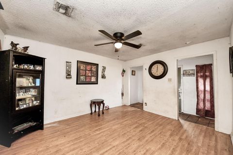 Tiny photo for 2909 Tarpey Avenue, Texas City, TX 77590 (MLS # 53589881)