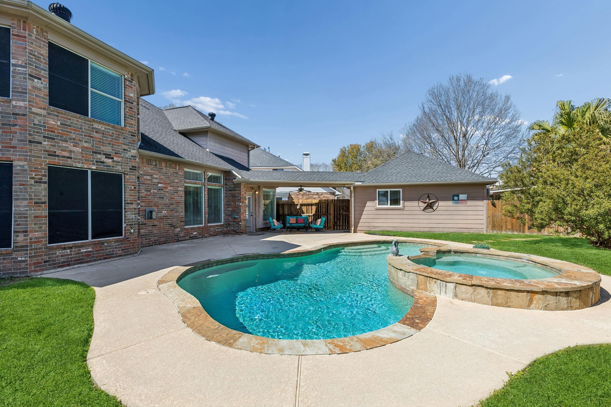 6011 Nash Creek Court