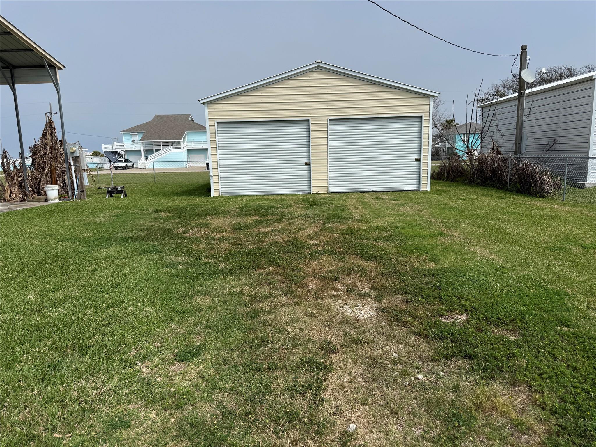 1128 Canal E