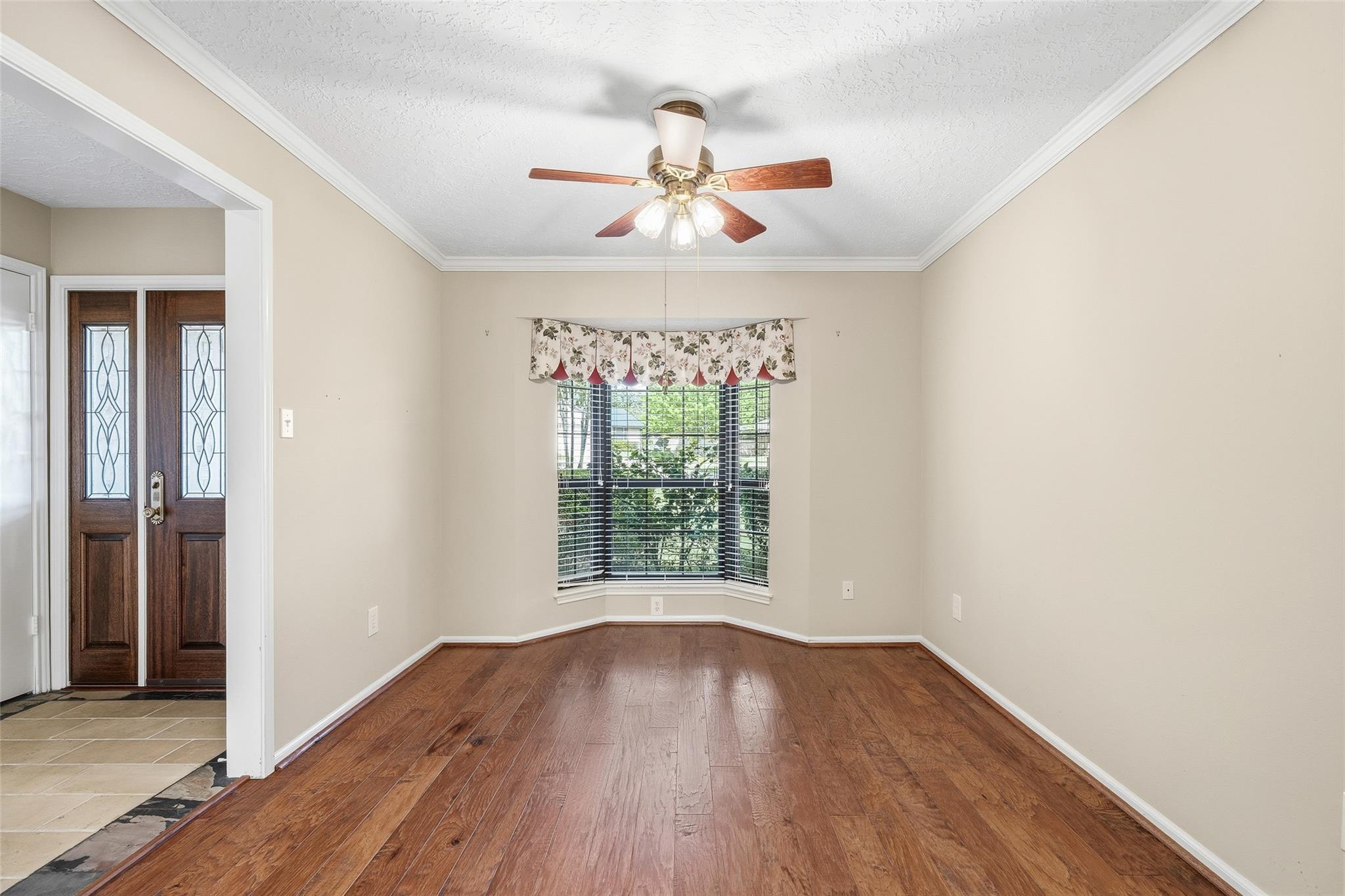 112 Quiet Wind Drive